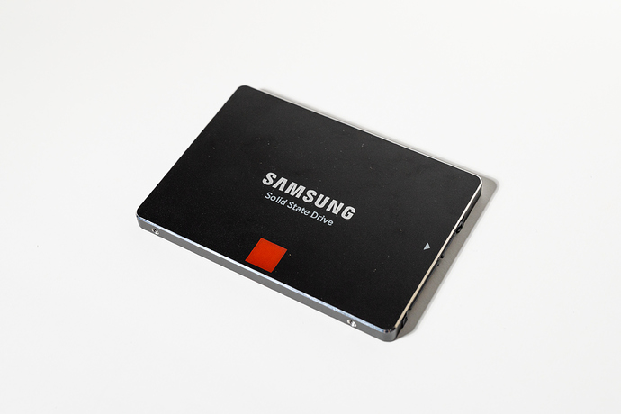 Samsung 850 Pro 2TB SSD, 02