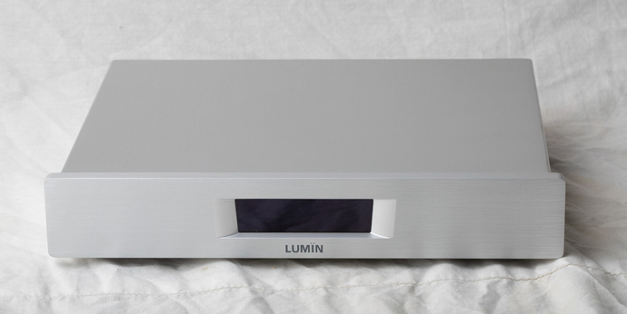 05_lumin d2 front streamer