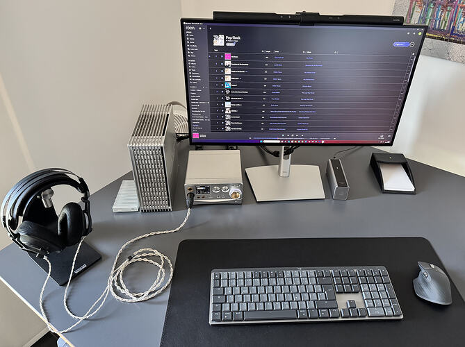 Desktop 30092026B