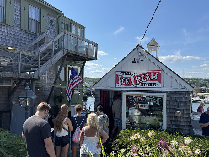 icecreamstore20250823_iOS