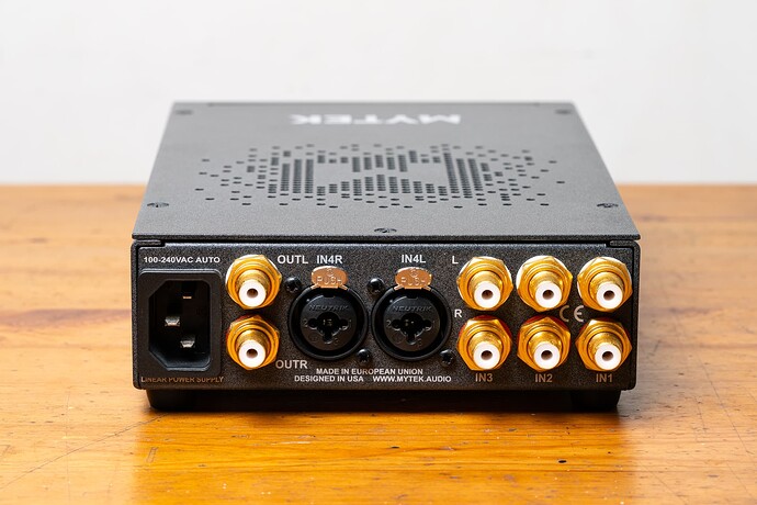 Mytek Liberty THX AA HPA_04