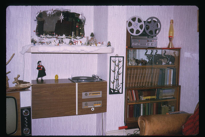 19691228-1013-57