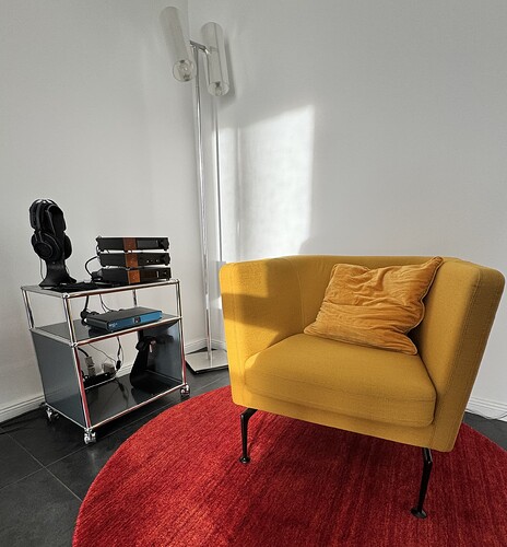 Audio Lounge 24122025A