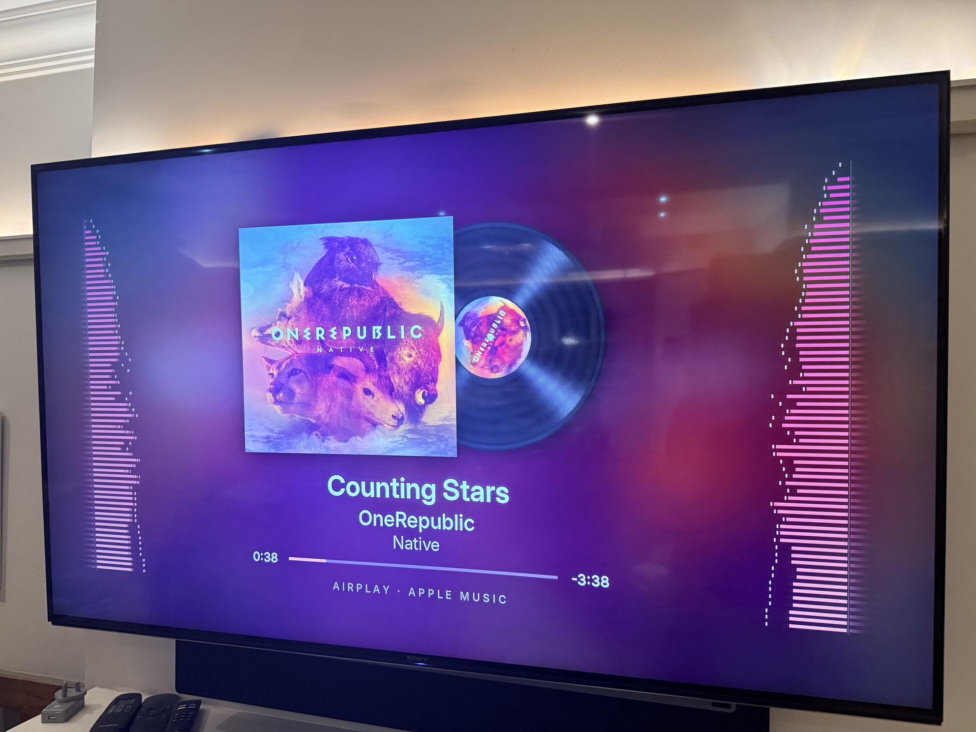 As easy as Pi: my dream Roon TV visualiser, built with Claude Code ...